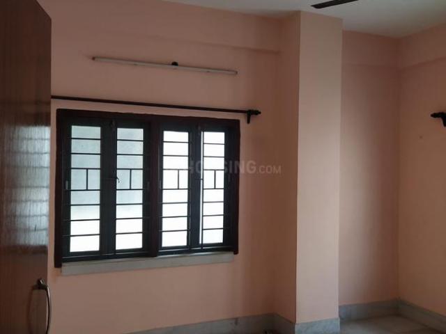 2 BHK Apartment in South Dum Dum for rent Kolkata. The reference number is 20458079