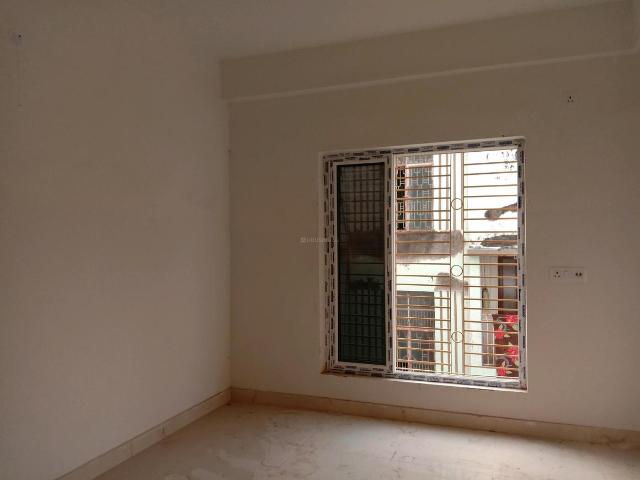 2 BHK Apartment in South Dum Dum for resale Kolkata. The reference number is 19660446