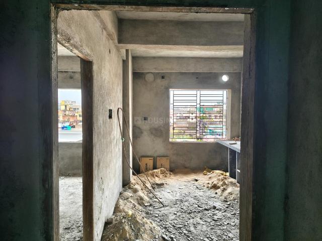2 BHK Apartment in South Dum Dum for resale Kolkata. The reference number is 19798157