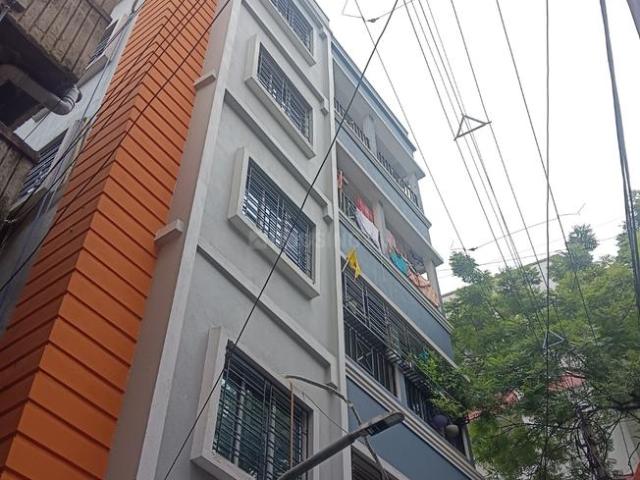 2 BHK Apartment in South Dum Dum for resale Kolkata. The reference number is 20659433