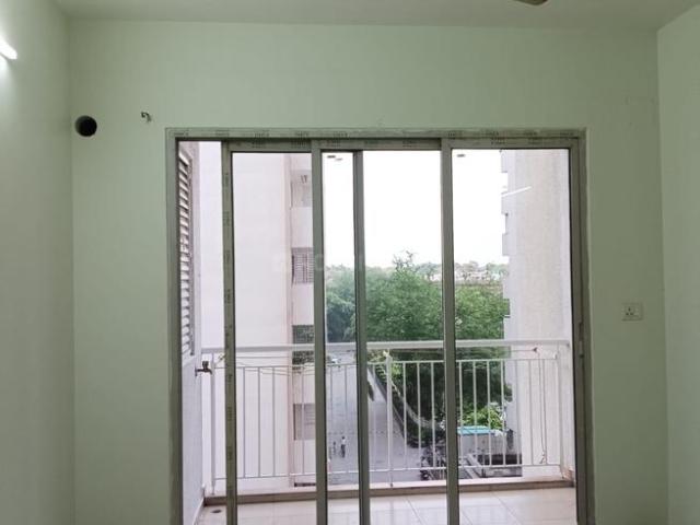 2 BHK Apartment in South Dum Dum for resale Kolkata. The reference number is 20253928