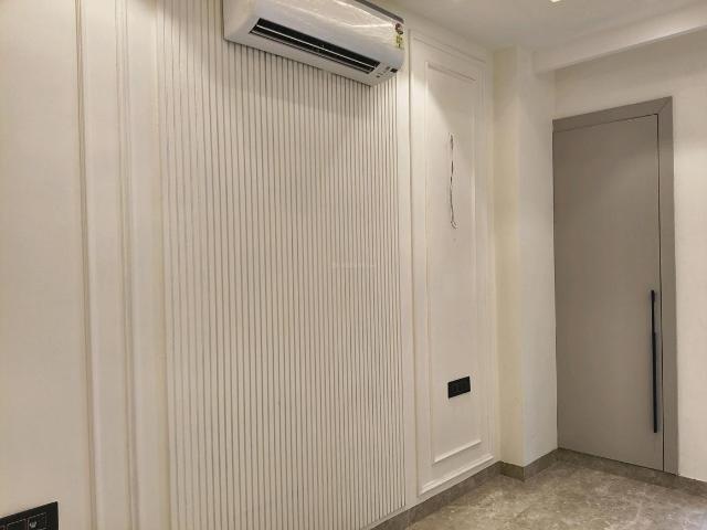 2 BHK Apartment in Southern Peripheral Road for rent Gurgaon. The reference number is 18575637