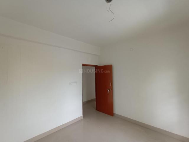 2 BHK Apartment in Sodepur for resale Kolkata. The reference number is 20566999