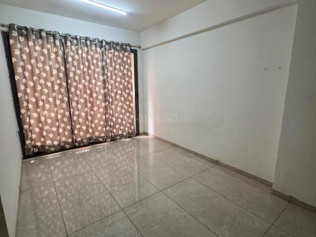 2 BHK Apartment in Sola for rent Ahmedabad. The reference number is 20609284