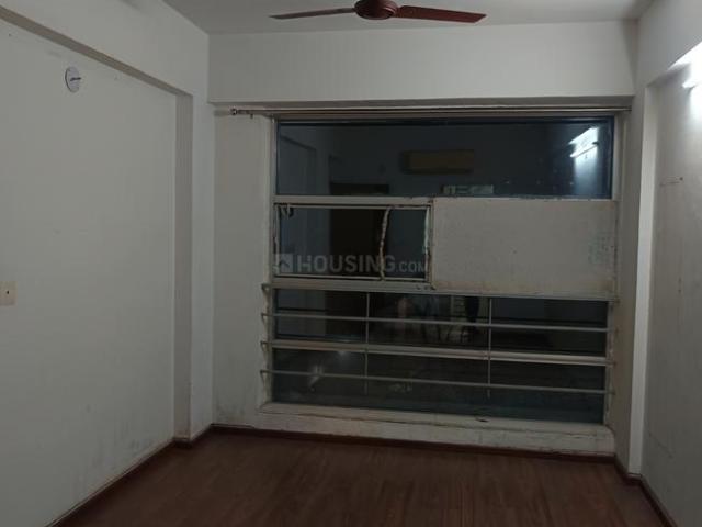 2 BHK Apartment in Sola for rent Ahmedabad. The reference number is 20284587
