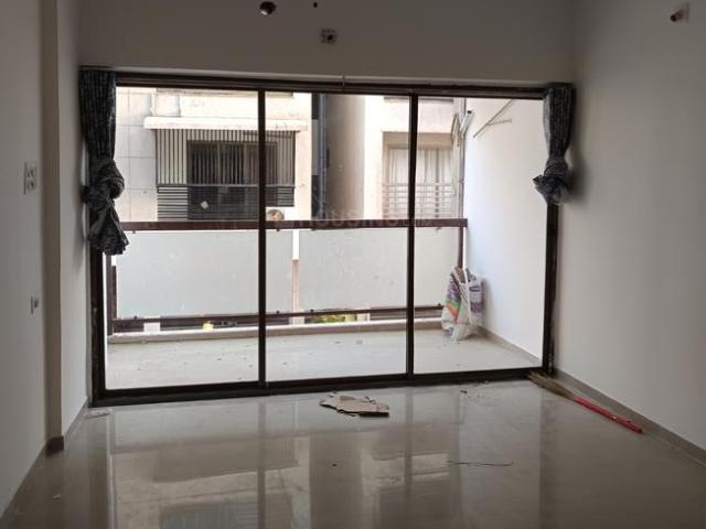 2 BHK Apartment in Sola for rent Ahmedabad. The reference number is 20352950
