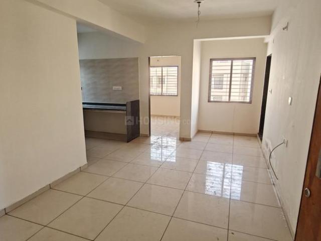 2 BHK Apartment in Soma Talav for rent Vadodara. The reference number is 19307190