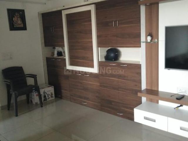 2 BHK Apartment in Satellite for rent Ahmedabad. The reference number is 14895197