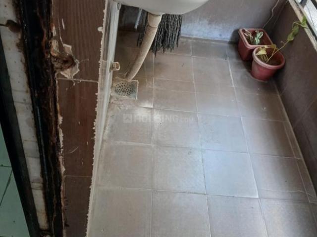 2 BHK Apartment in Satellite for rent Ahmedabad. The reference number is 18942113