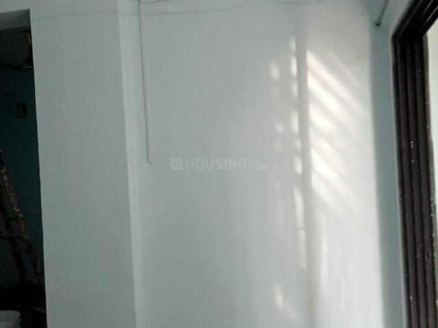 2 BHK Apartment in Satellite for rent Ahmedabad. The reference number is 18996053