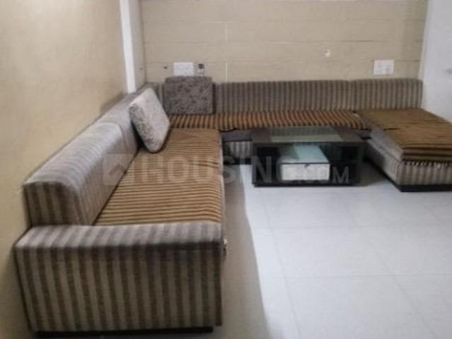 2 BHK Apartment in Satellite for rent Ahmedabad. The reference number is 19453621