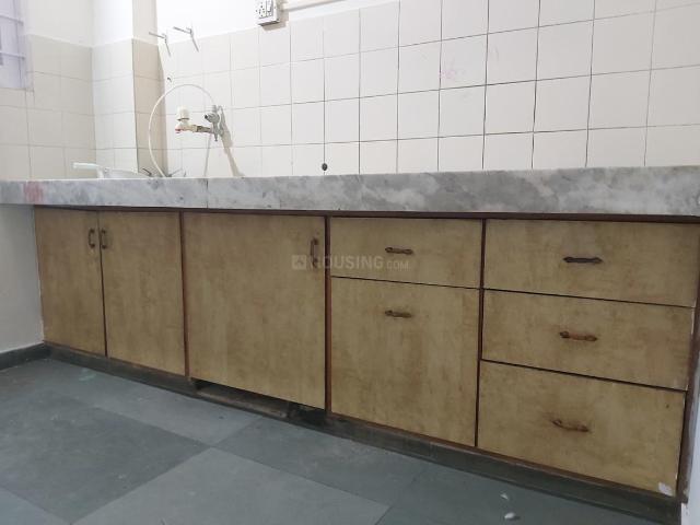 2 BHK Apartment in Satellite for rent Ahmedabad. The reference number is 19574853