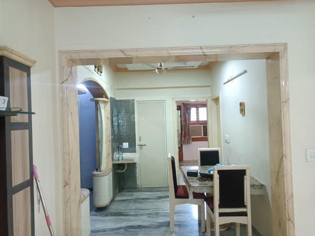 2 BHK Apartment in Satellite for rent Ahmedabad. The reference number is 20126301