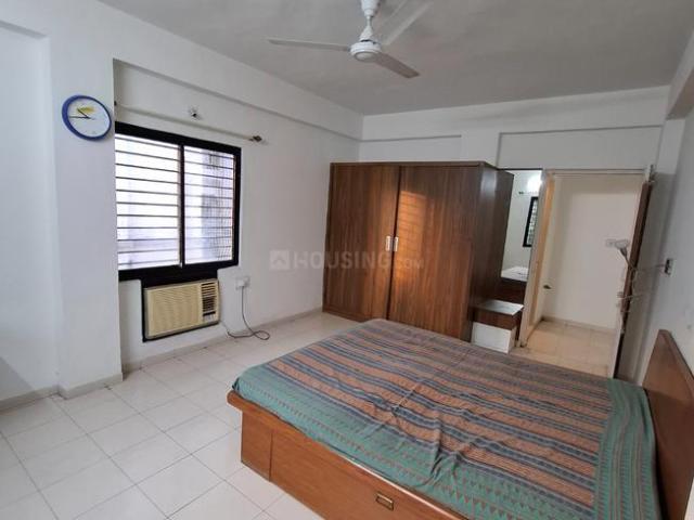2 BHK Apartment in Jodhpur for rent Ahmedabad. The reference number is 20385651