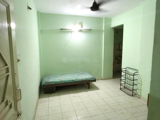 2 BHK Apartment in Satellite for rent Ahmedabad. The reference number is 20325711
