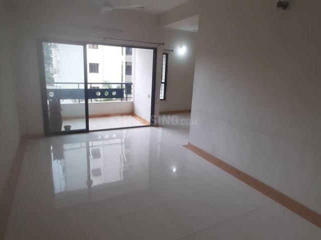 2 BHK Apartment in Satellite for rent Ahmedabad. The reference number is 20461345
