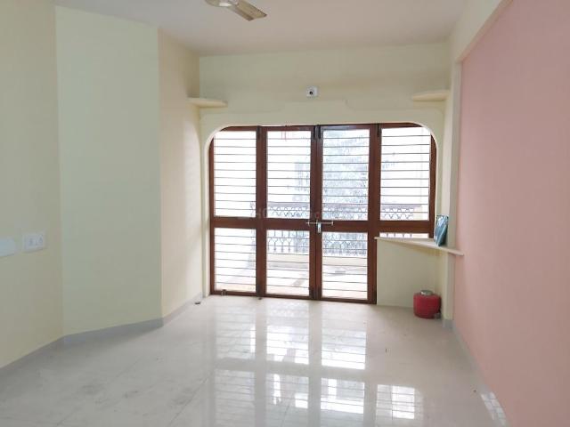 2 BHK Apartment in Satellite for rent Ahmedabad. The reference number is 20470966