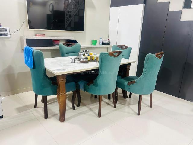 2 BHK Apartment in Satellite for rent Ahmedabad. The reference number is 20746927