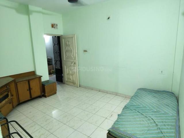 2 BHK Apartment in Satellite for rent Ahmedabad. The reference number is 20907724