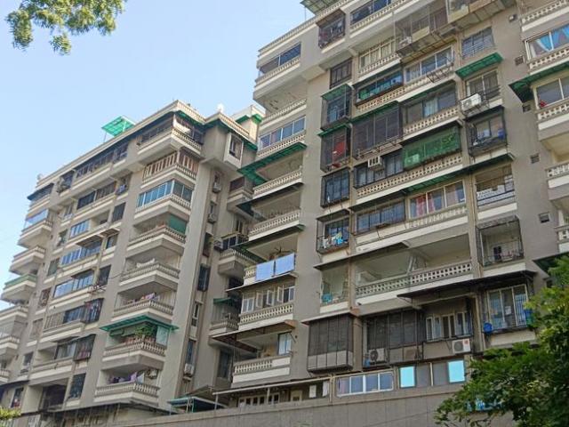 2 BHK Apartment in Satellite for resale Ahmedabad. The reference number is 19464521