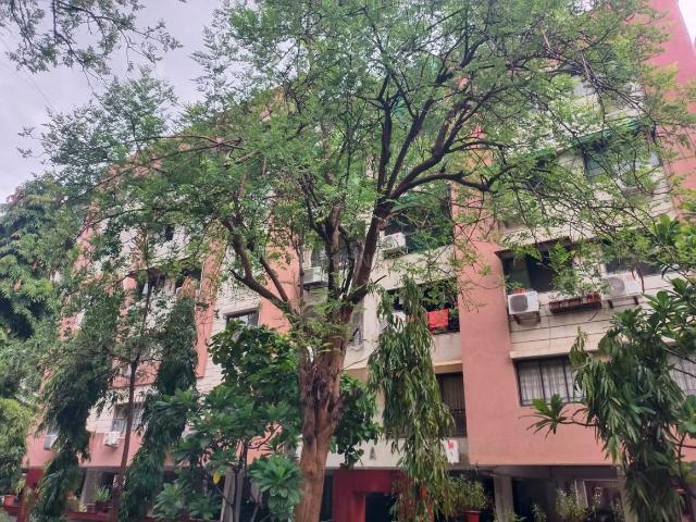 2 BHK Apartment in Satellite for resale Ahmedabad. The reference number is 20621758