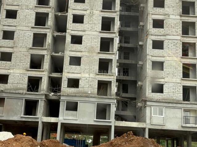 2 BHK Apartment in Sathamrai Village for resale Hyderabad. The reference number is 16201134