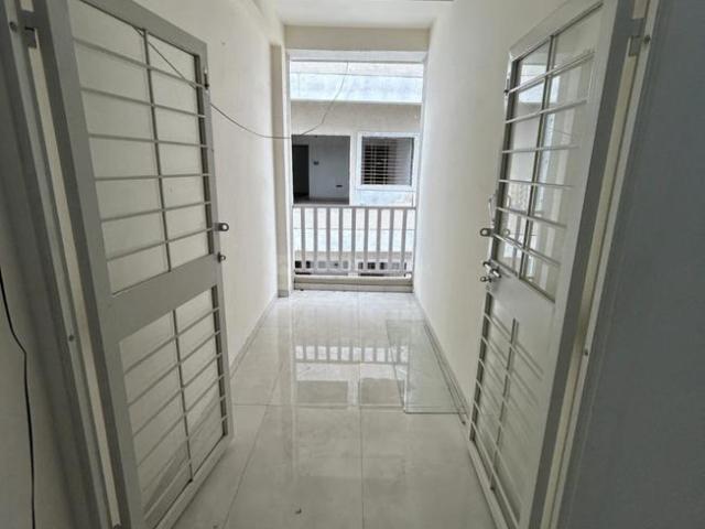 2 BHK Apartment in Savedi for resale Ahmednagar. The reference number is 18147399