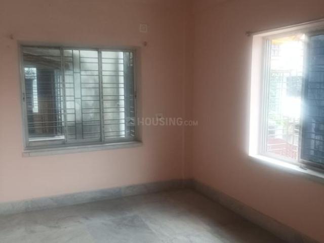 2 BHK Apartment in Saha Para for resale Kolkata. The reference number is 19722650