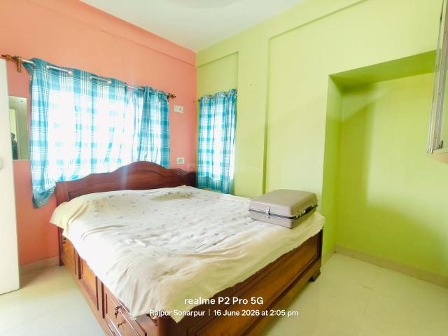 2 BHK Apartment in Saha Para for resale Kolkata. The reference number is 20483112