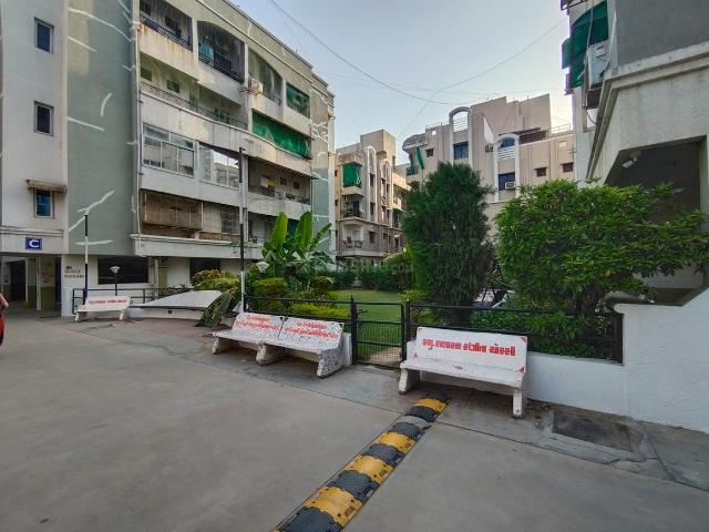 2 BHK Apartment in Saiyed Vasna for rent Vadodara. The reference number is 20139592