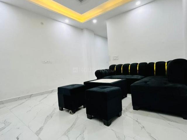 2 BHK Apartment in Saket for rent New Delhi. The reference number is 20314605