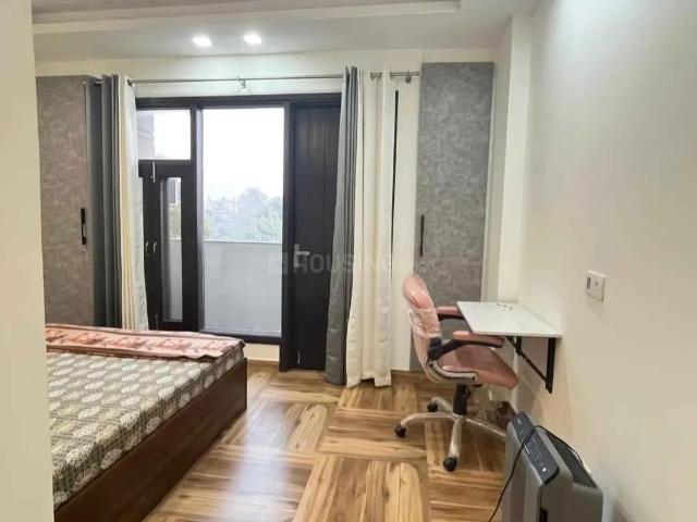 2 BHK Apartment in Saket for rent New Delhi. The reference number is 20749271