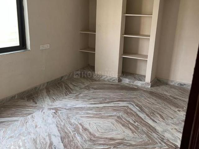 2 BHK Apartment in Sanath Nagar for rent Hyderabad. The reference number is 20141232