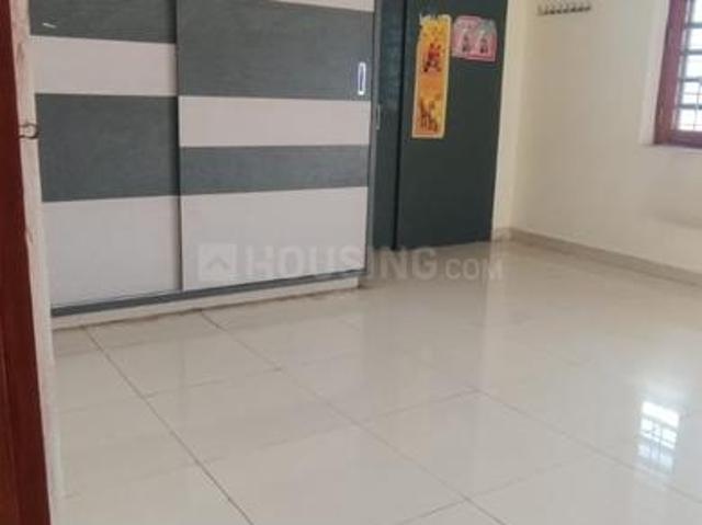 2 BHK Apartment in Sanath Nagar for rent Hyderabad. The reference number is 20469518