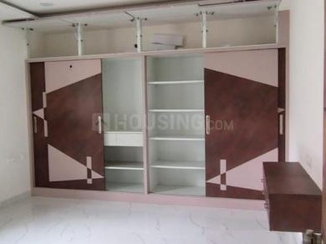 2 BHK Apartment in Ameerpet for rent Hyderabad. The reference number is 20656619