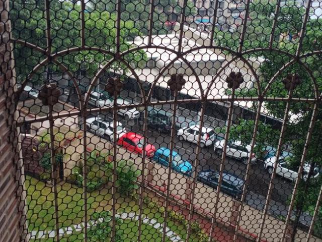 2 BHK Apartment in Sanpada for rent Navi Mumbai. The reference number is 20631060