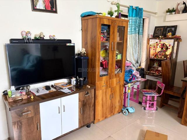 2 BHK Apartment in Sanpada for rent Navi Mumbai. The reference number is 20968129
