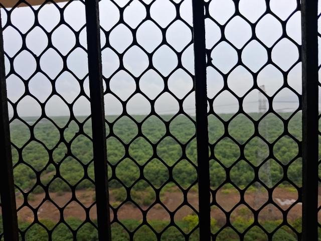 2 BHK Apartment in Sanpada for resale Navi Mumbai. The reference number is 20543570