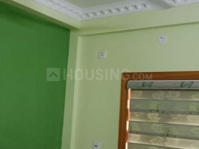 2 BHK Apartment in Santoshpur for rent Kolkata. The reference number is 19831318