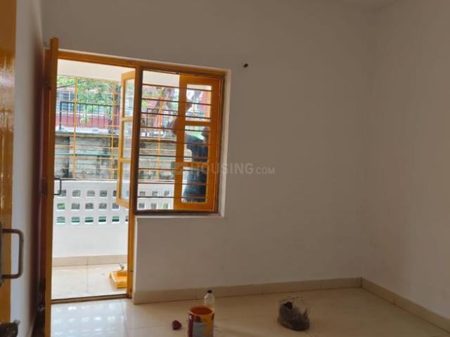 2 BHK Apartment in Santoshpur for rent Kolkata. The reference number is 20091358
