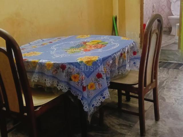2 BHK Apartment in Santoshpur for rent Kolkata. The reference number is 21002109