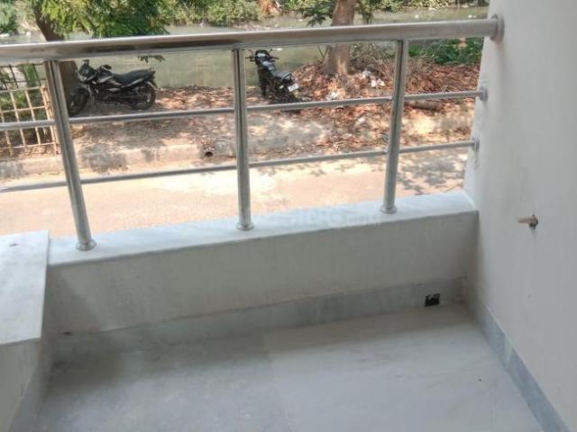 2 BHK Apartment in Santoshpur for resale Kolkata. The reference number is 15416677