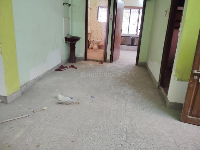 2 BHK Apartment in Santoshpur for resale Kolkata. The reference number is 16984930