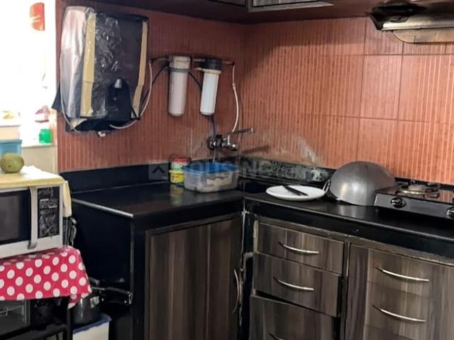 2 BHK Apartment in Santoshpur for resale Kolkata. The reference number is 17127966