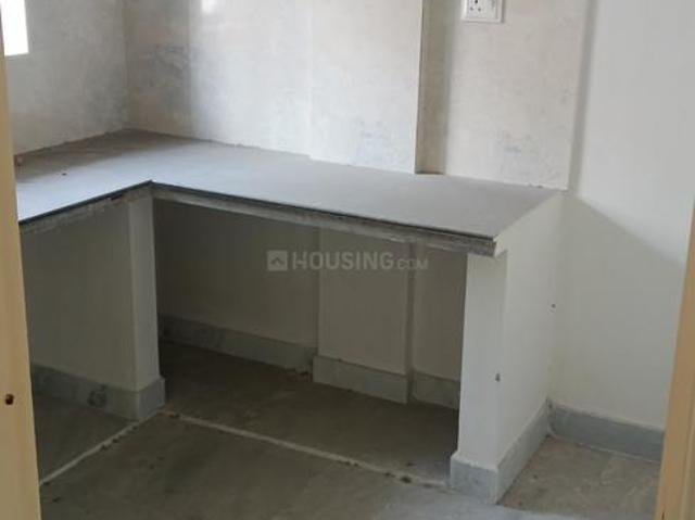 2 BHK Apartment in Santoshpur for resale Kolkata. The reference number is 18082680
