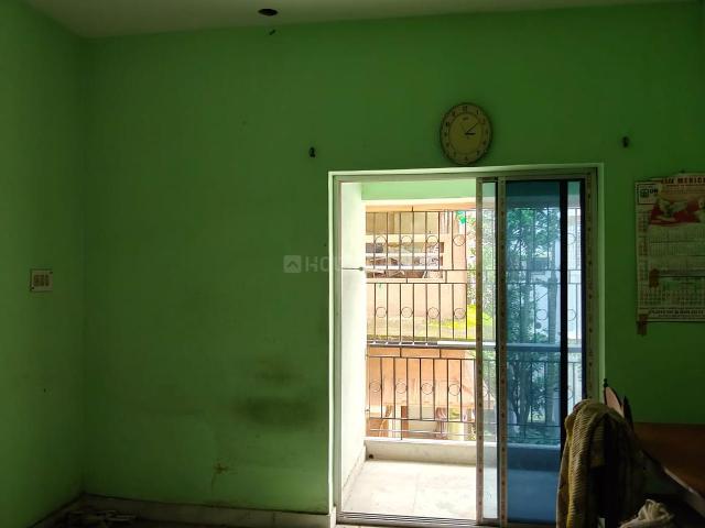 2 BHK Apartment in Santoshpur for resale Kolkata. The reference number is 19035925