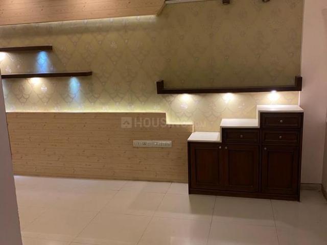 2 BHK Apartment in Santoshpur for resale Kolkata. The reference number is 20509220