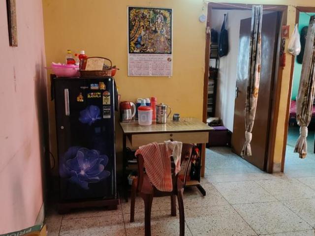 2 BHK Apartment in Santoshpur for resale Kolkata. The reference number is 20785533