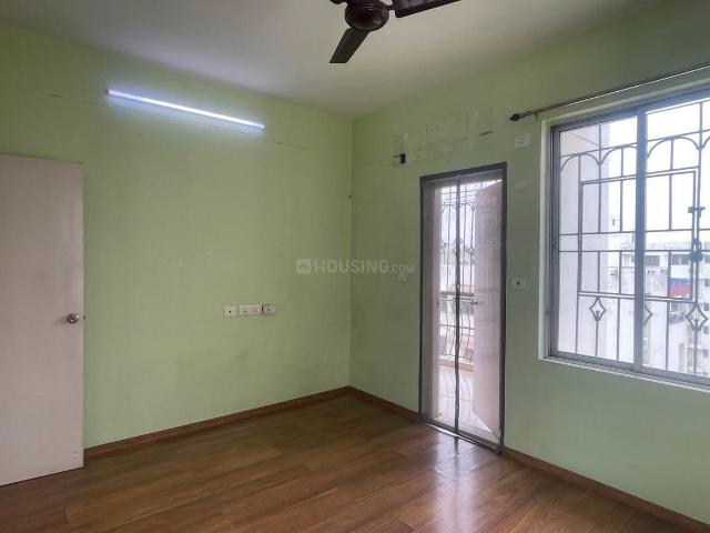 2 BHK Apartment in Santoshpur for resale Kolkata. The reference number is 20809242