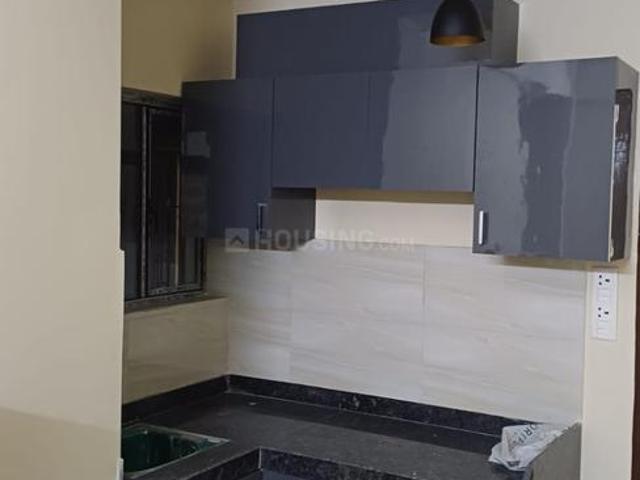 2 BHK Apartment in Santoshpur for resale Kolkata. The reference number is 20827354